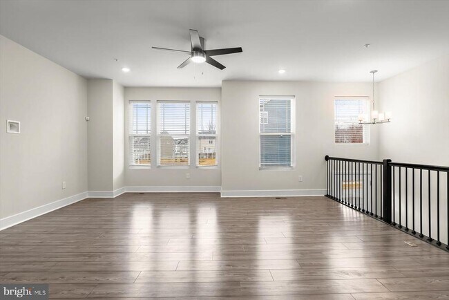 Foto del edificio - 304 Sweetbay Rd