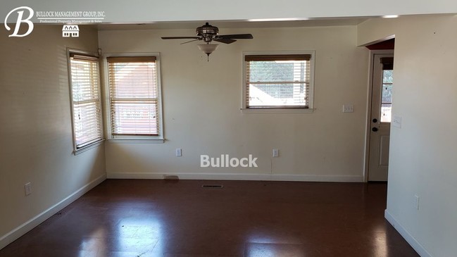 Foto del edificio - 3751 McElroy Rd