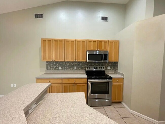 Foto del edificio - 1441 Wyndham Lakes Dr