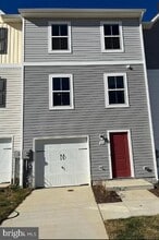 Building Photo - 18 Thrower Rd