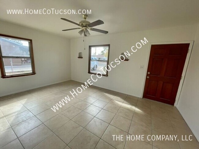 Foto del edificio - 3625 S Lundy Ave