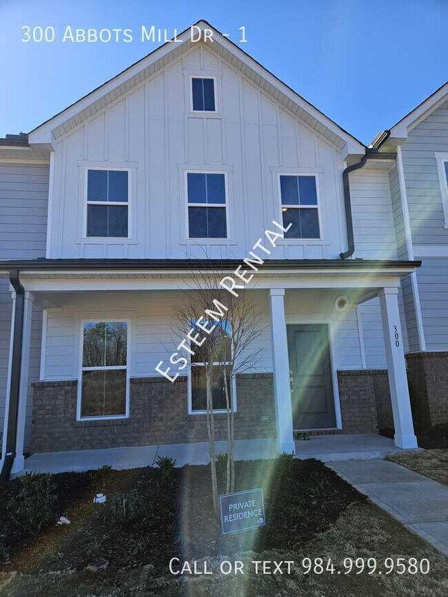Building Photo - 300 Abbots Ml Dr