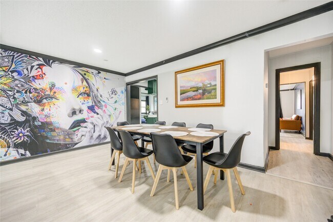 Foto del edificio - 12434 Mylla St