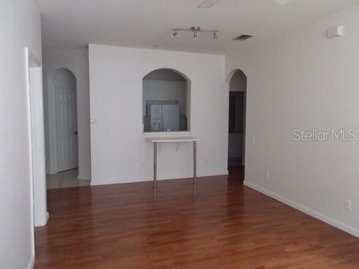 Foto del edificio - 7109 Yacht Basin Ave