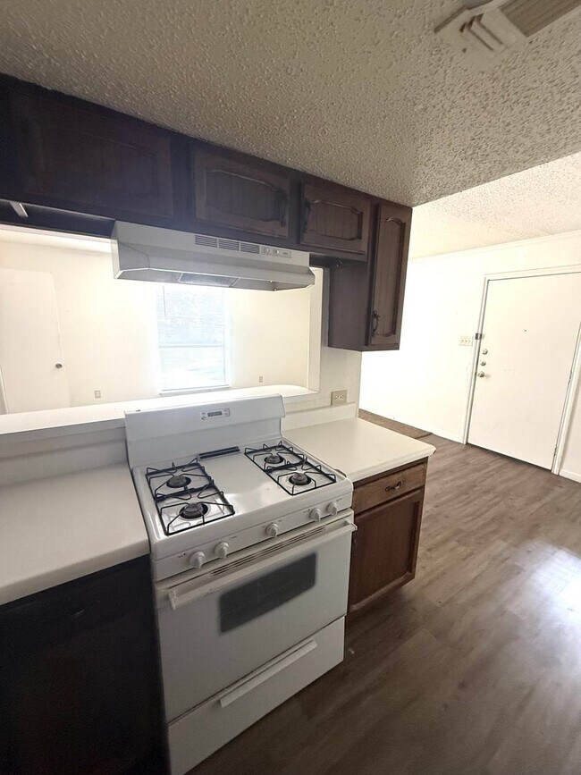 Foto del edificio - 109 Smith Ln