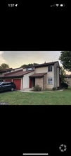 Building Photo - 39 Sandybrook Dr