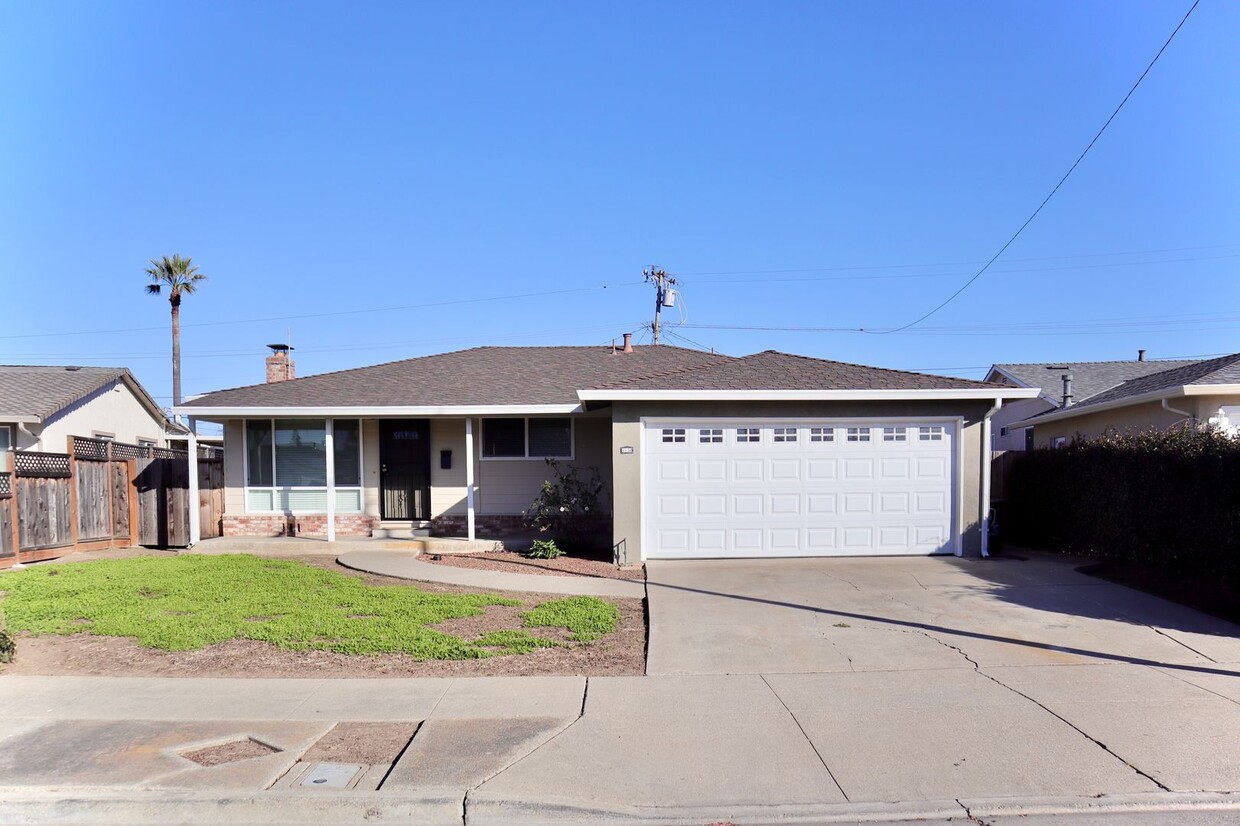 Primary Photo - Inviting 3-bedroom Home for Rent- Fremont!