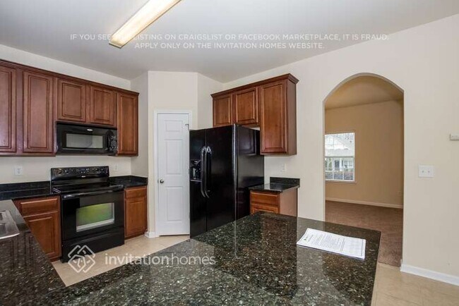 Foto del edificio - 1004 Oakstone Dr