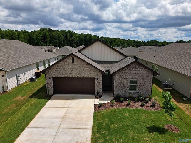 Building Photo - 28602 Brian Ln