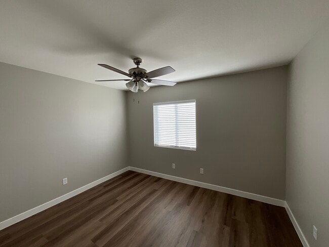 Building Photo - View 21 Apartments