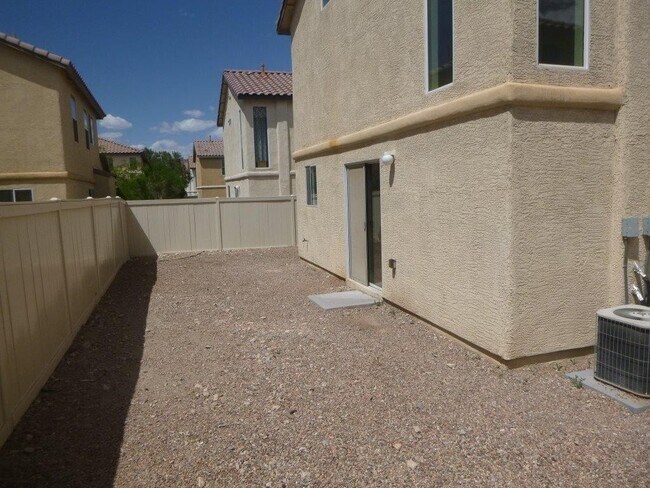 Foto del edificio - 3 bedroom gem in the southwest valley