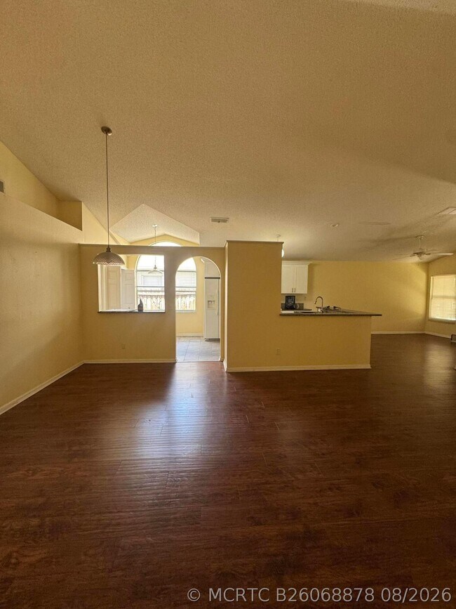Foto del edificio - 12804 Maribou Cir