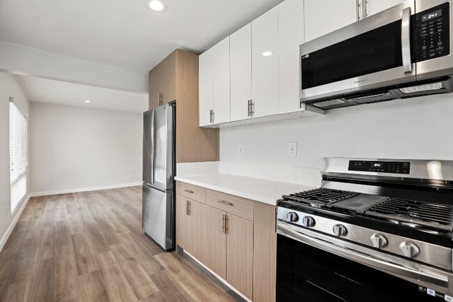 Photo - 1358 W 36th St Apartment