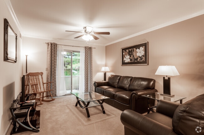 Living Area - Country Walk Apartments