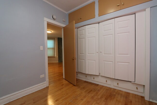 Foto del edificio - 2513 N Lowell Ave