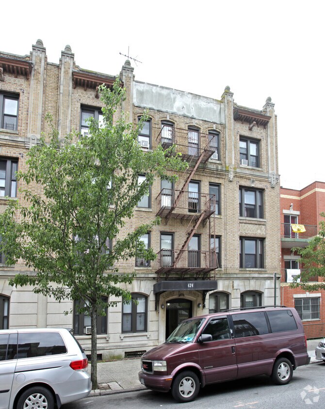 Foto del edificio - Court James