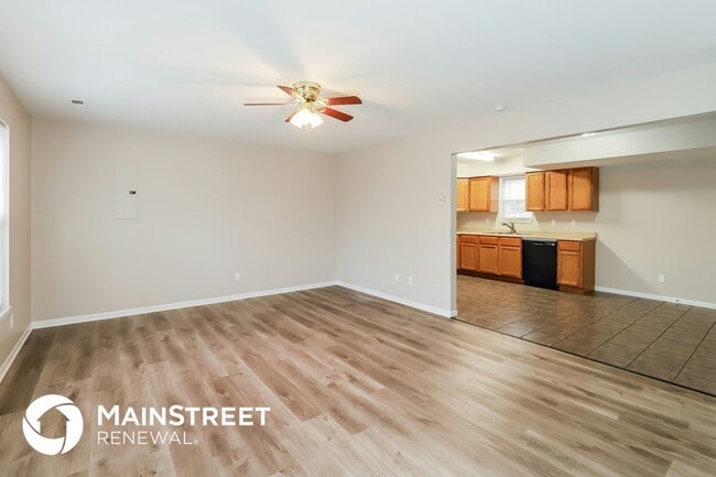 Foto del edificio - 220 Emerson Ave
