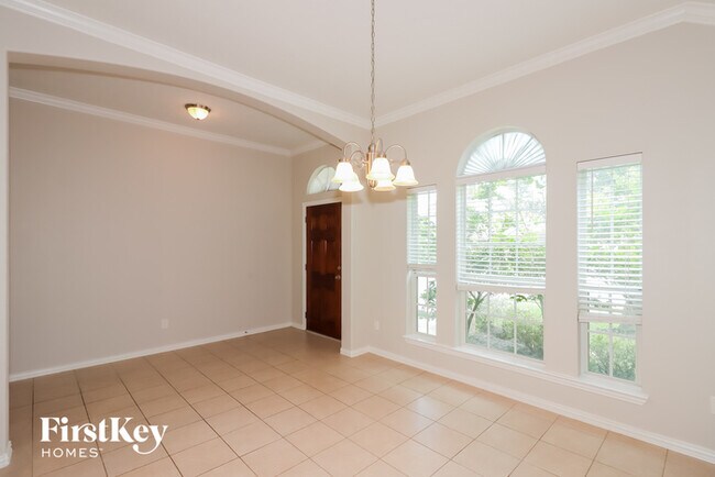 Foto del edificio - 24515 Hikers Bend Dr
