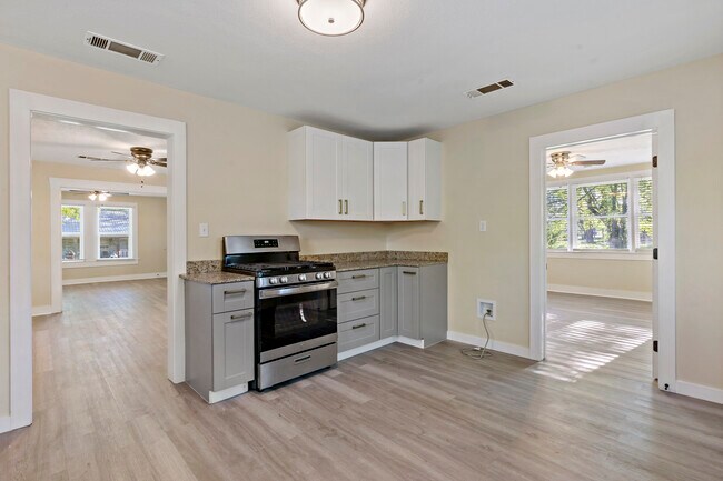 Kitchen - 2185 W Cherry St
