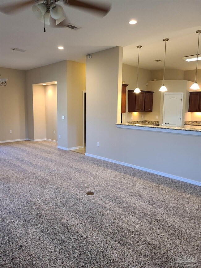 Foto del edificio - 9685 Misty Meadow Ln