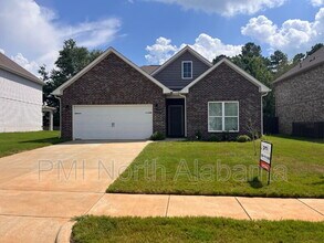 Building Photo - 29458 Canoe Cir NW