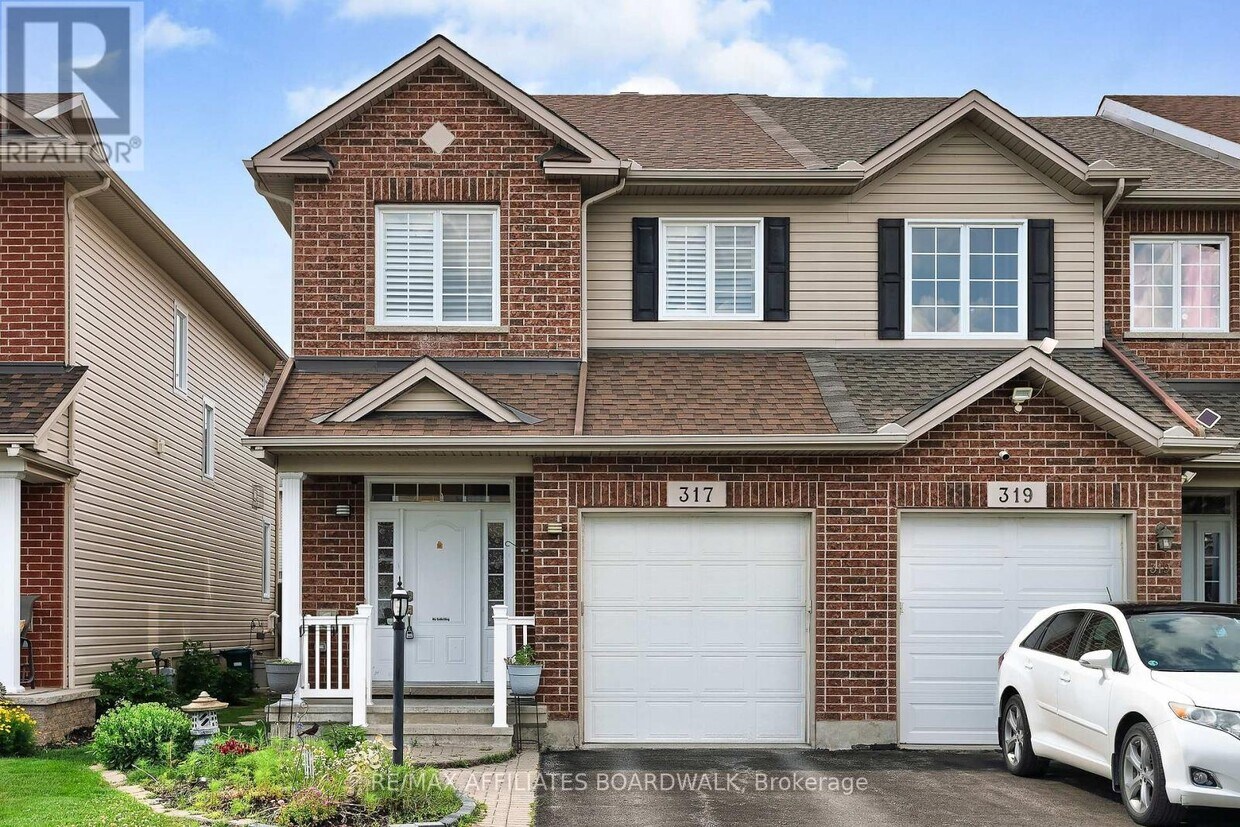 Photo principale - 317 Glenbrae Ave