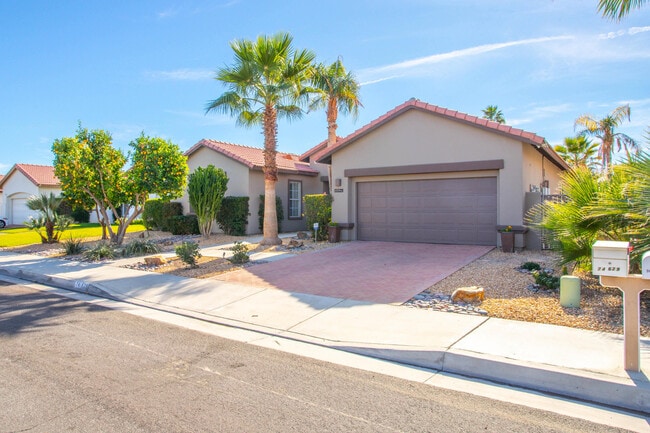 Building Photo - 74629 Lavender Way
