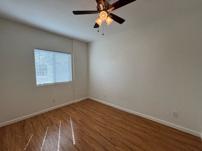 Building Photo - 375 Mayberry Ave