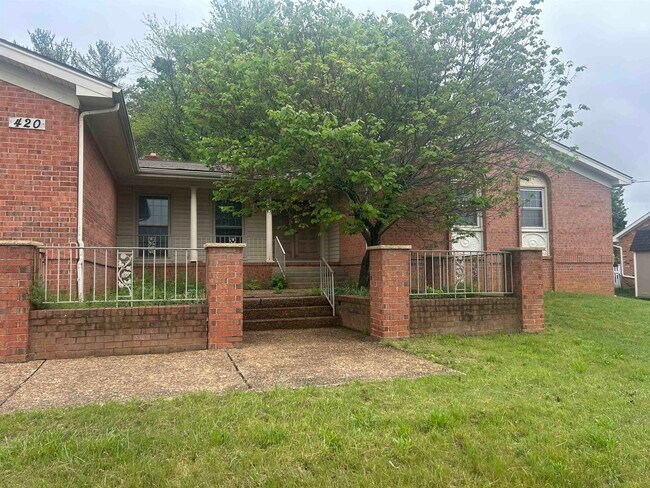 Foto del edificio - 420 Hillandale Ave