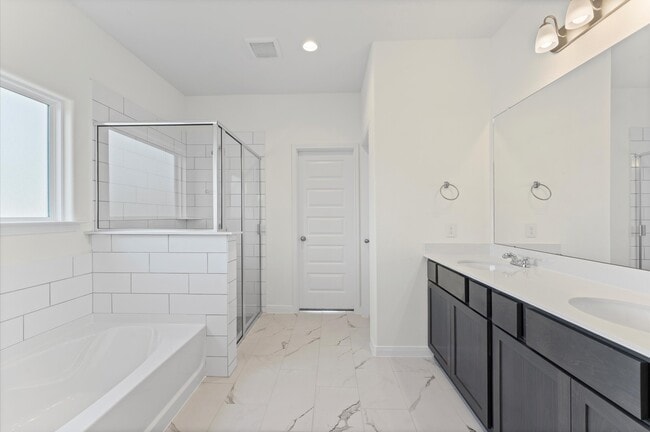 Building Photo - 11824 Whirlaway Dr