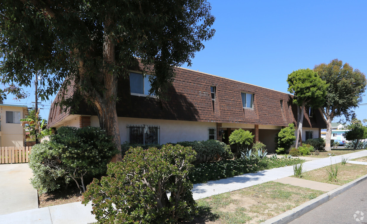 Building Photo - Normandy Apartments