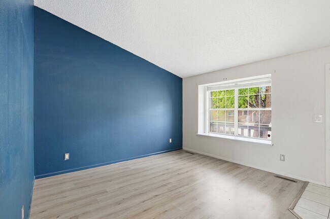 Foto del edificio - 3304 W 127th Ave