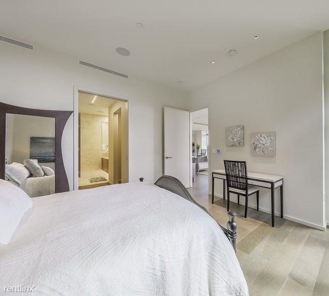 Building Photo - 2 br, 3 bath Condo - 130 S 18th St Unit 1302