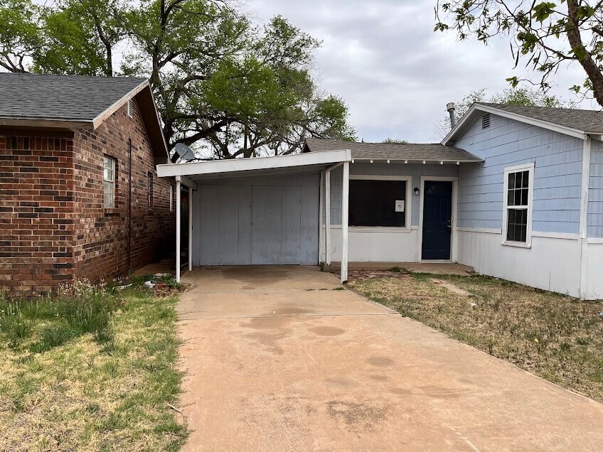 Building Photo - 2414 Baylor St