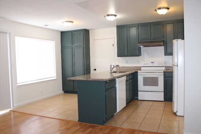 Foto del edificio - 2152 Blue Jay Cir., Pinole, CA 94564