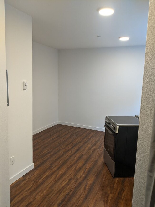 Interior Photo - Thomas Street Lofts