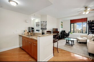 Building Photo - 105 Greene St