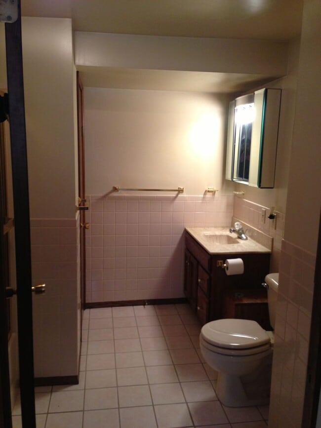Foto del edificio - 2422 41st St NW