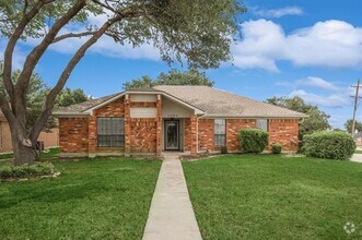 Building Photo - 1501 Springaire Ln