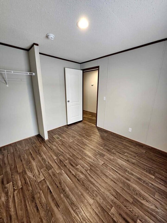 Foto del edificio - 2803 Viewfield Ln