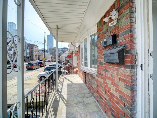 Foto del edificio - 25 Skillman Ave