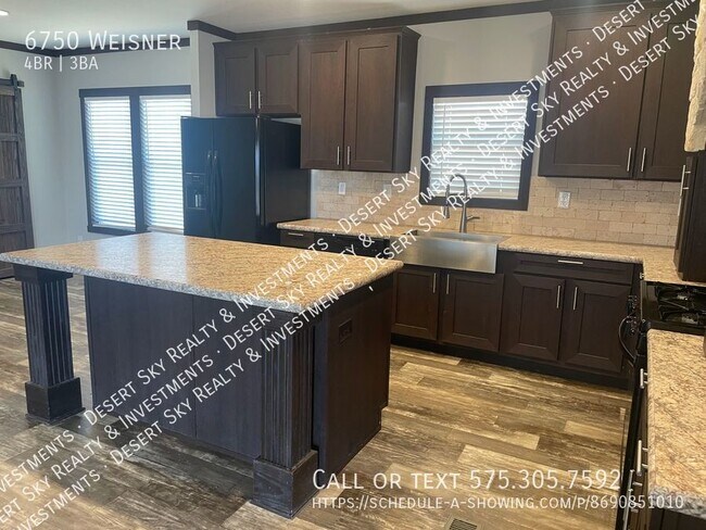 Building Photo - Modern 4 Bedroom Mobile Home on 1 Acre - L...