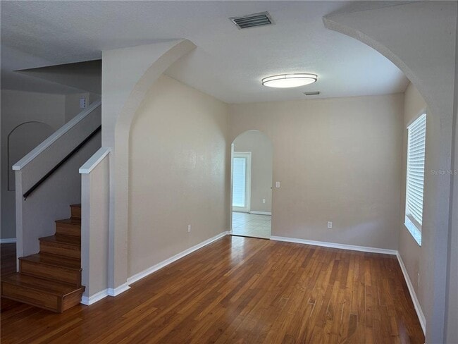 Building Photo - 1327 Flaxwood Ave