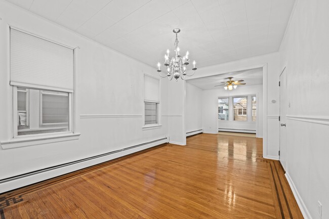Building Photo - 155 W 19th St