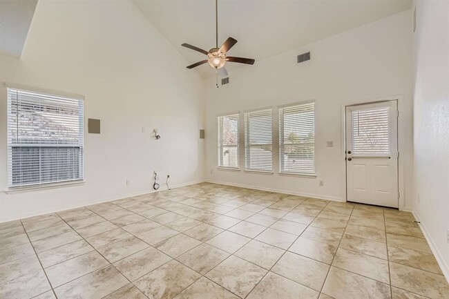 Building Photo - 612 Blue Oak Blvd