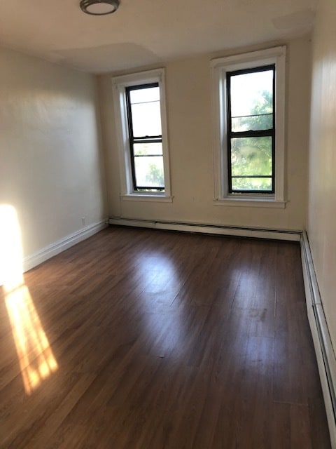 BR - 5611 Catalpa Ave