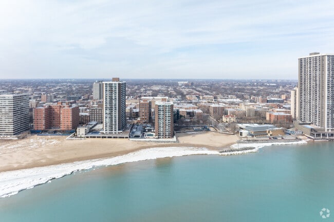 Aerial Context - Thorndale Beach North Condominium