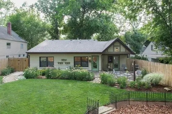 Foto principal - 821 S Henderson St