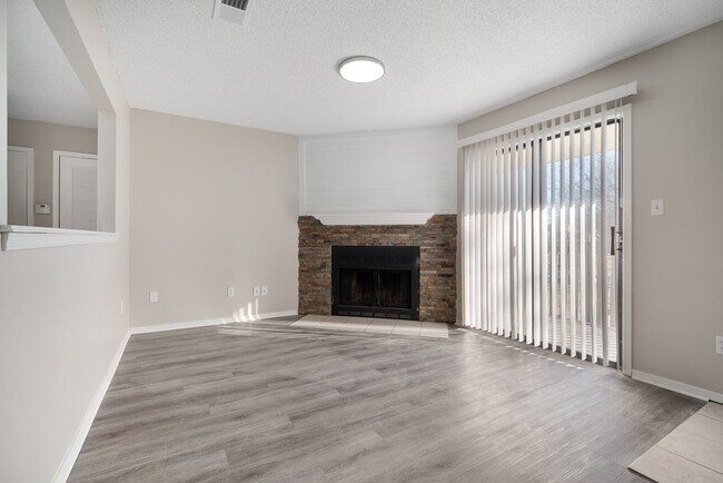 Foto del edificio - Harbortown Apartments