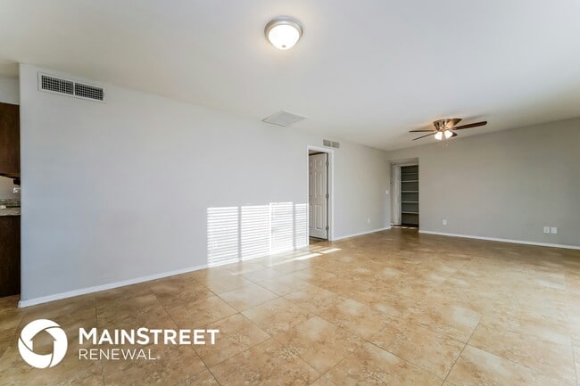 Building Photo - 6440 N Ave Pina